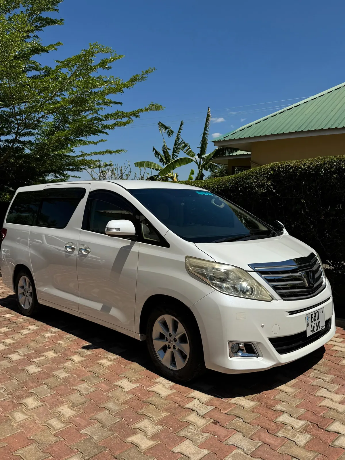 Toyota Alphard — Mauya Transport fleet hire